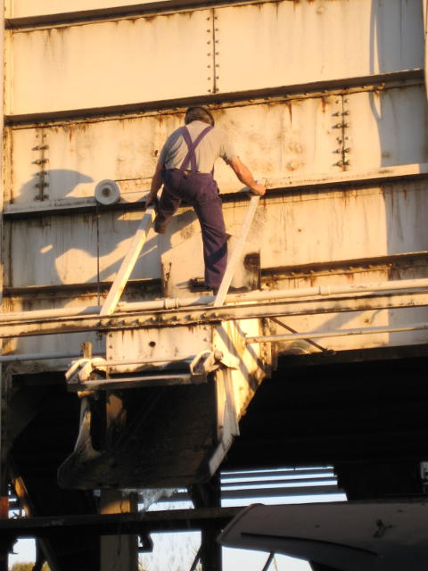 Is that a monkey cavorting on the coal stage?