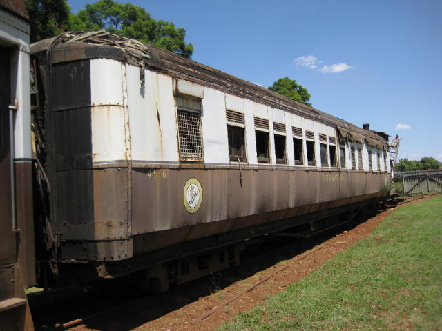 restaurant_car_IMG_4203.JPG