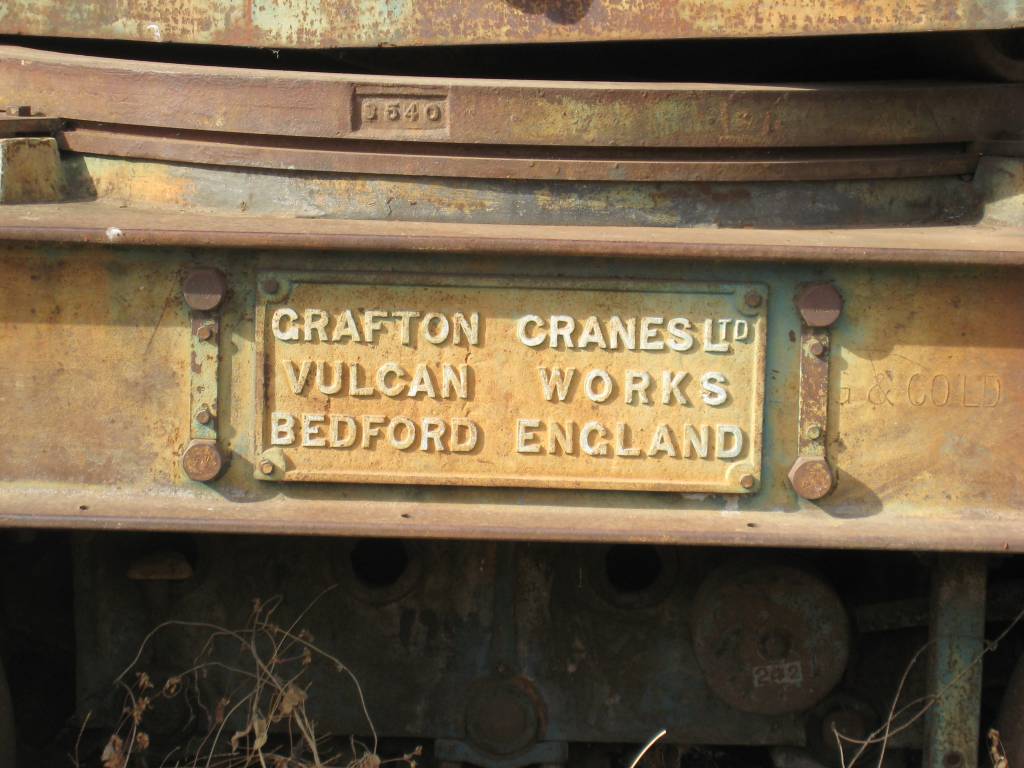 IMG_0251_70pc_juba_crane _makers_plate.jpg
