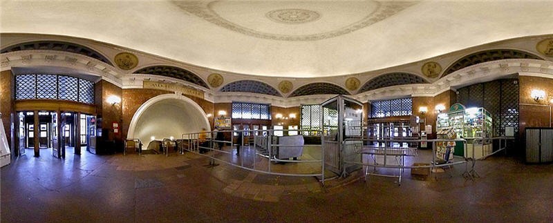 Electrozavoskaya Station - via E Robaard