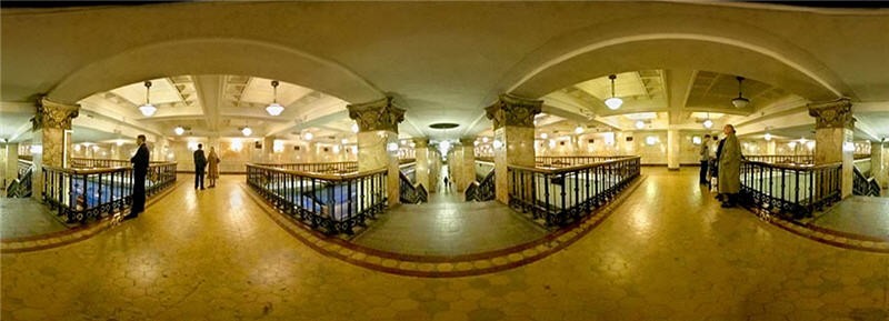 Kievskaya Station - via E Robaardia E Robaard