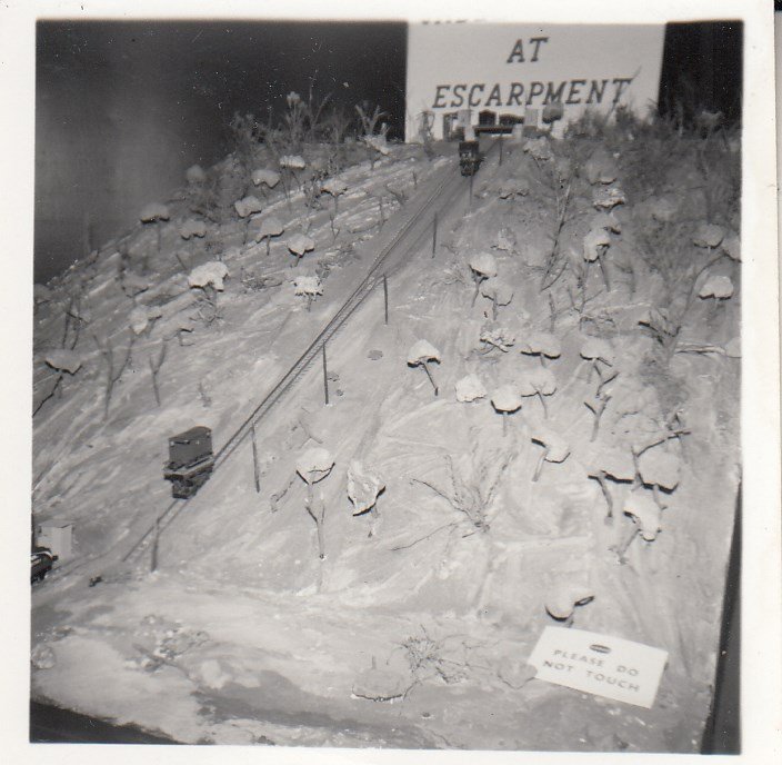 2nd Incline Model at Royal Show 1961.jpg