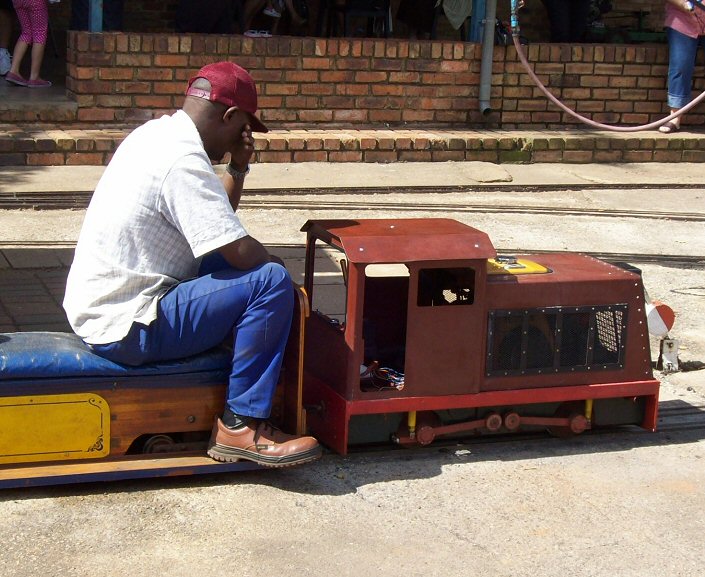modeleng065.jpg