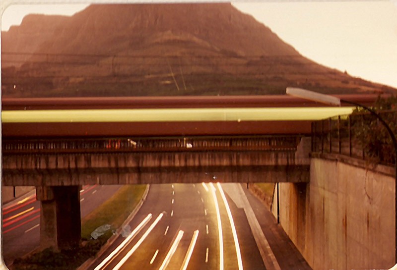 Metro Mowbray.jpg