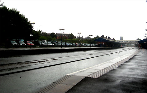 Flooding at Newbury Station, July 2007