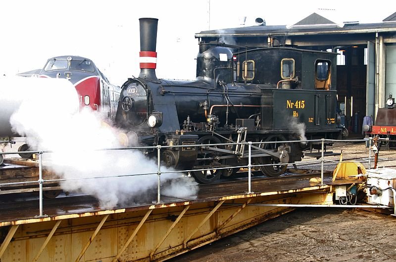 ...while here the steam is covering some parts.