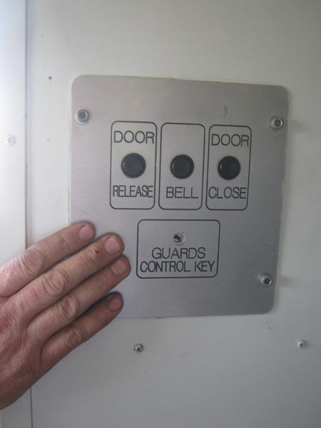 Open and Close door buttons