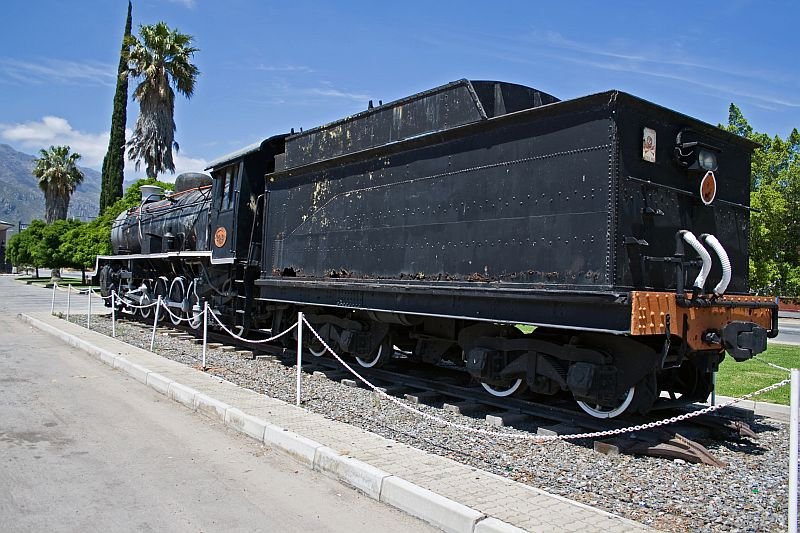 Clearly to see the holes in the tender.