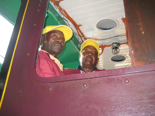 Two old drivers, Benjamin (l), now driving 3020, and James (r), now firing