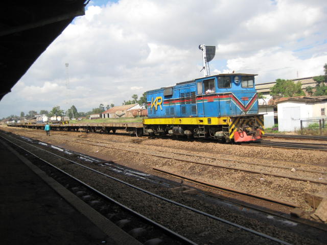 6221 in brighter weather - photo taken from station platform