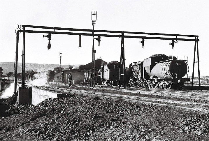 The sub shed at Rosmead with class 19B in abundance and an S2 shunt loco. It was not long after that the class GMAM Garratts began to make their appearance. Late 1970's