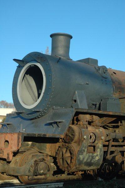 The smokebox is definitely looking better and some life is returning to the plinthed SANRASM loco at Hermanstad.