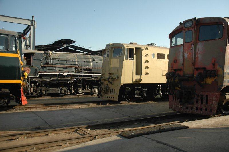 Laying idle in the background and gathering a coat of winter dust is a class 25NC.