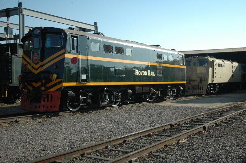 5E1, still fresh from the paint shops, stands with shed mate awaiting its coat of paint