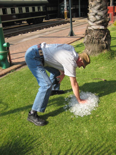 A final act of desperation by instructor Machiel with a pile of ice