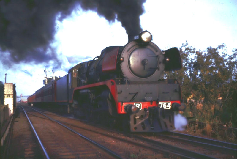 vr-764a.jpg