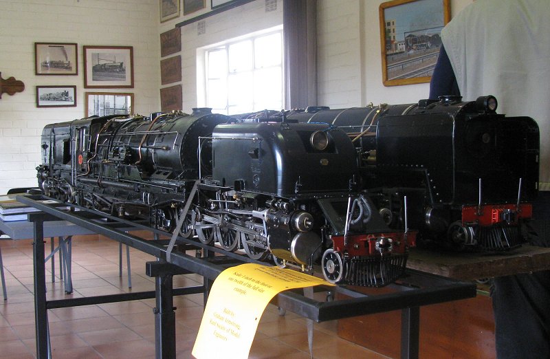 GMAM 4171 Live Steamer