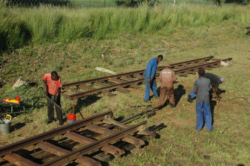 Here is the panel that will be moved by block and tackle, chains and sweat, to join up with the pointwork at the western end of the site. By the day's end, three panels will have been laboriously hauled into position.