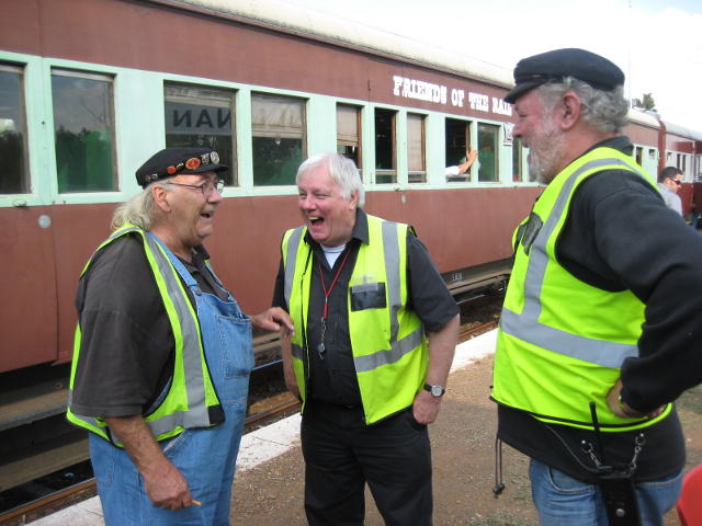 Train Manager Steve A shares a laugh with Coach Controllers Jimmy (l) and Kobus (r) before departure from Cullinan in the afternoon