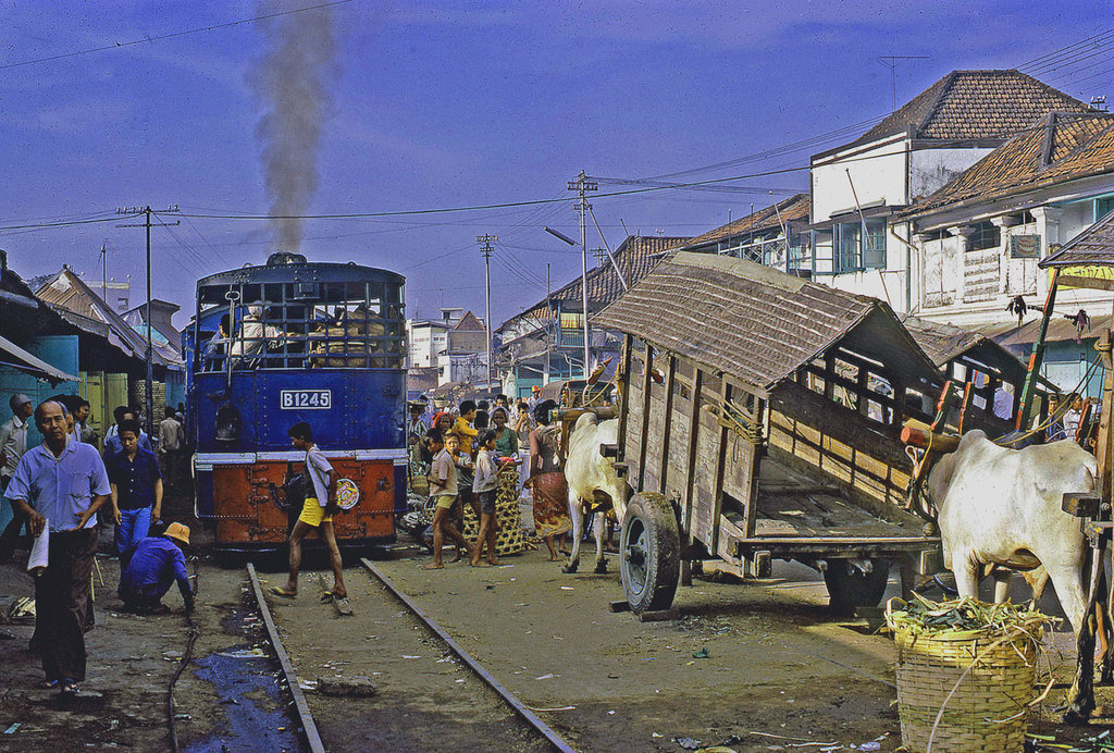 B 12-45 Surabuya Steam Tram AUG 1973.jpg