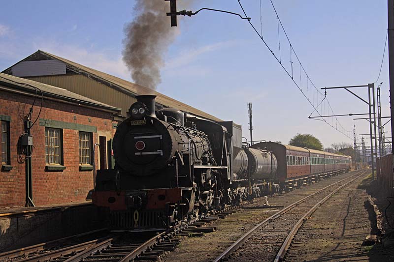 Departure of the Tshwane train