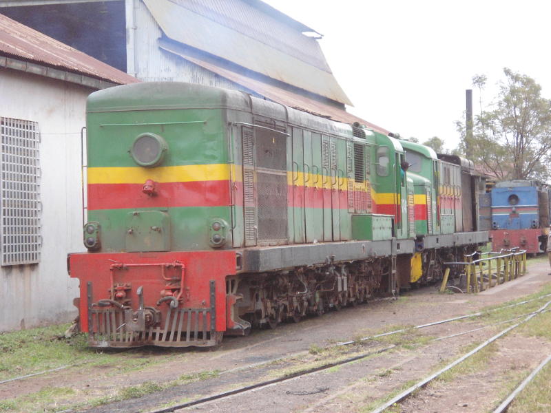 A pair of 87s, '23 and '41