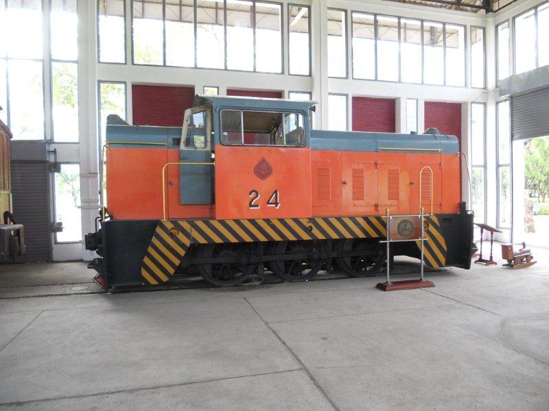 Hunslett diesel. John M, any details on this one?