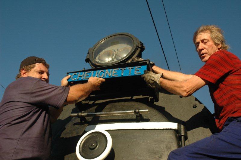 Gabor Kovacks and Peter O'Dell get to grips with CHEUGNETTE