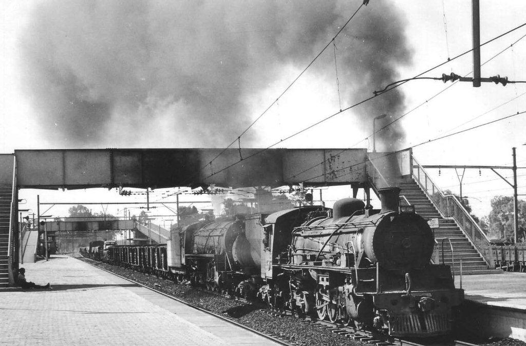 Pretoria North station sees a class 24 from Nylstroom on an exchange working for loco washout and repairs at Capital Park, their main depot. The class 15CA 2847 teamed up with her from Nylstroom on a goods working and are now heading for the home depot. 5 April, 1972
