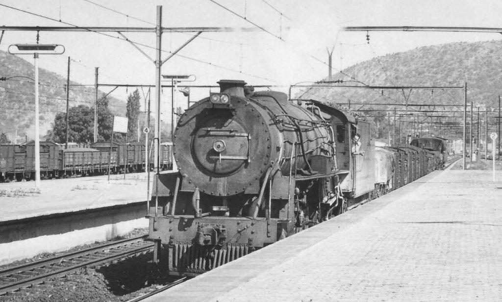Northbound through Pretoria North is 2849, a 15CA. This station still sees steam workings with the FOTR &quot;TSHWANE XPLORER&quot; trains. 5 April, 1972