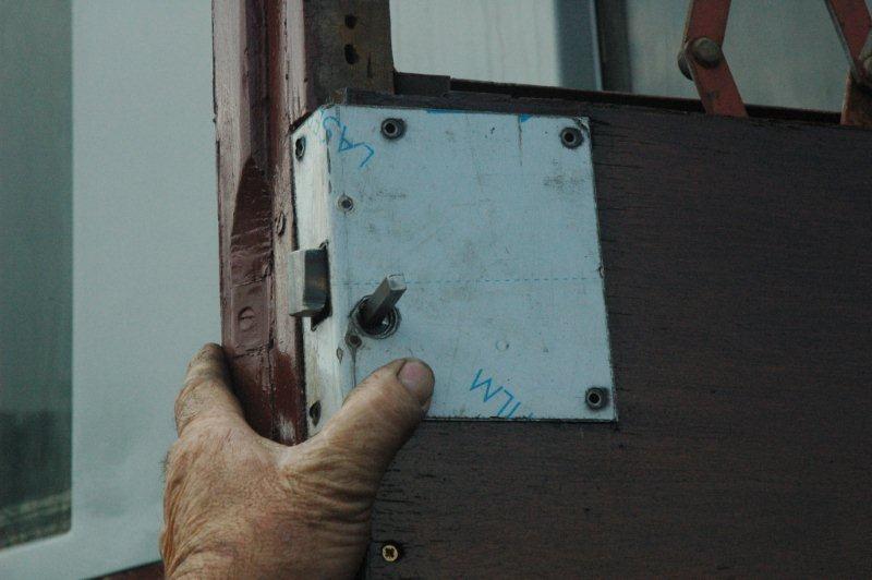 One of the new type of locks manufactured by a friend of Chris Janisch. The older lock types are virtually impossible to get so this was especially designed. The prototype still needs a bit of work, but completion is almost there.