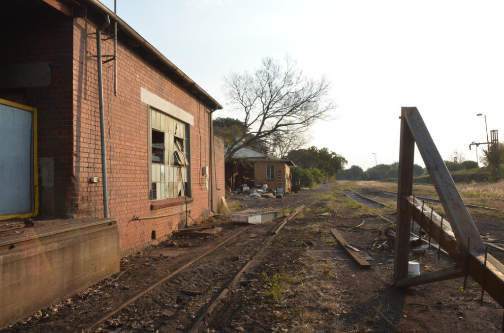 00_Capital Park final dweekend move. End of an age. 5 June 2016 (11).jpg