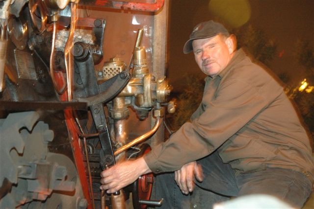 Driver Fritz Boshoff eases the regulator on 3442, as the summit  is reached.