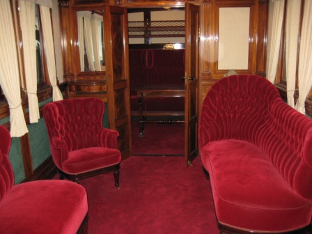And finally, this is not a royal saloon but a &quot;commoner&quot; saloon, sometimes attached to royal trains, for rich aristocratic non-royal &quot;commoners&quot;!