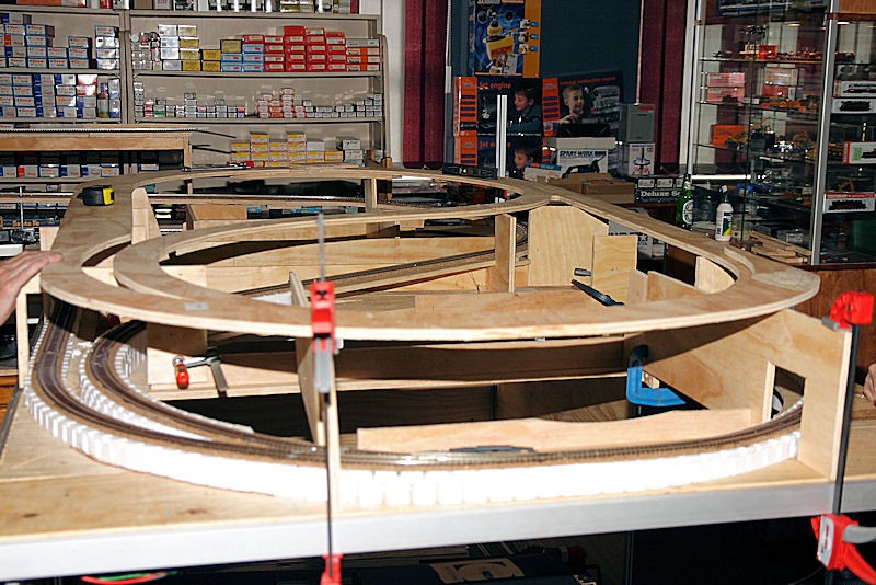 Photo 1 - Clamped on rail bed