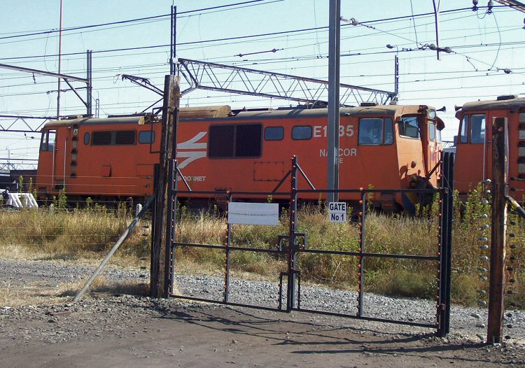 e17354.jpg