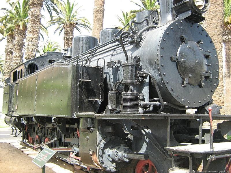this steam was builded in 1924 in germany. itÂ´s a Esslingen #3317<br />itÂ´s worked in Arica ( chile ) to la Paz ( bolivia ) railways.