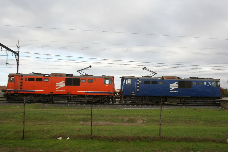 6E1 1641fotr.jpg