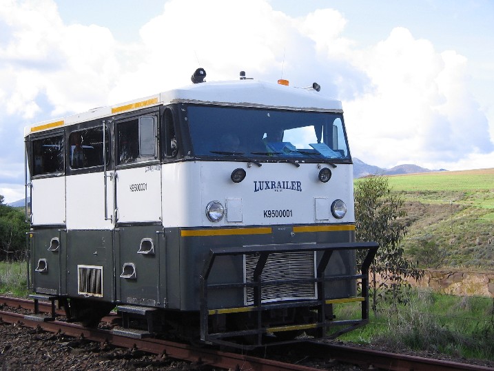 Luxrailer at Mission 2007. On way back from Caledon.