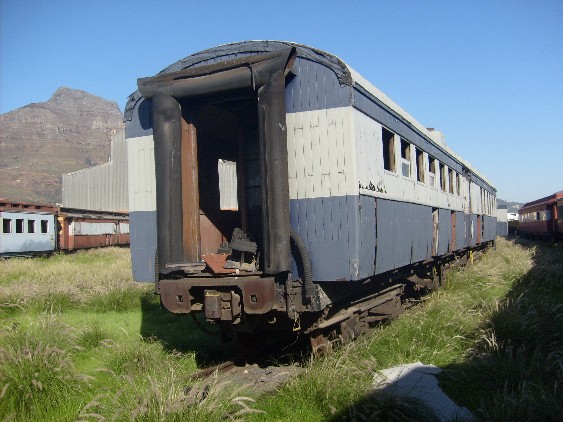 297 kitchen car.jpg