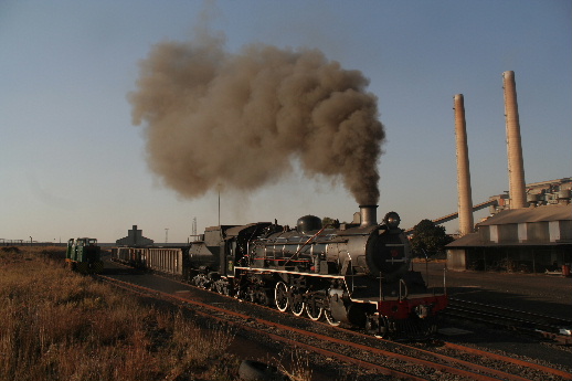 3664 at Rooiwal Power Station<br /><br />Photo by Chris Janisch 14/07/07