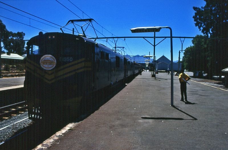 1950 is leading the "Trans-Karoo" to Cape Town. Here is the train in Worcester.