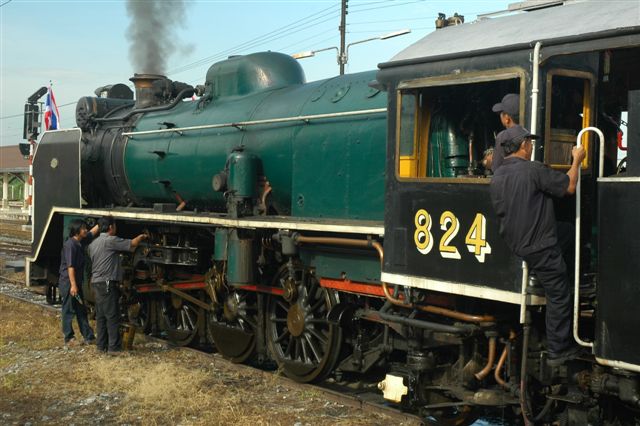 Crews getting the loco ready for the return leg