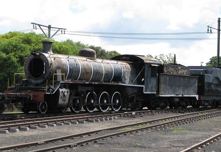 A bit of shuffling of rolling stock and 19A is home.